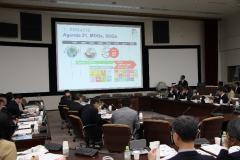 pic of Explanatory notes of SDGs given by Dr. Mikami / Advisor to the President