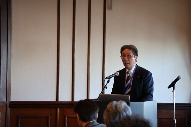 長岡技術科学大学 鎌土学長による開会あいさつ