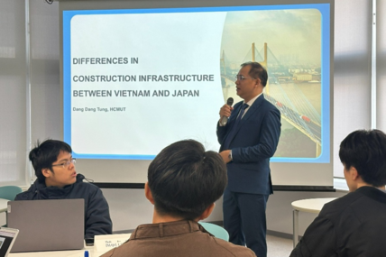 海外特任教員による多文化共修科目トライアル講義を実施しました 画像